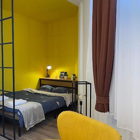 Ora-Prn, Studio Apartment In The City Centre プリシュティナ エクステリア 写真